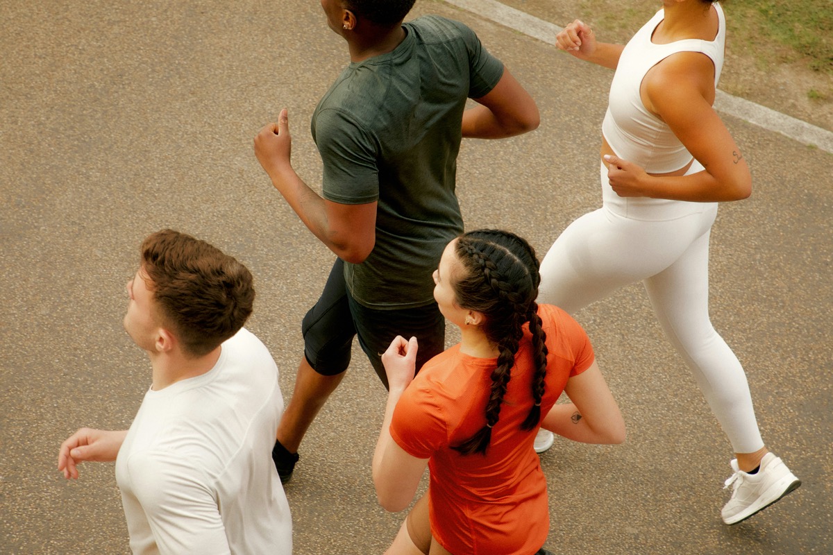 Improves focus <i class="text-primary">and clarity</i>